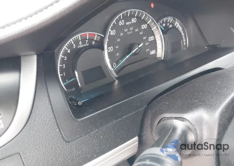 2014 Toyota Camry Se z USA, uszkodzony, nr VIN 4T1BF1FK3EU418053